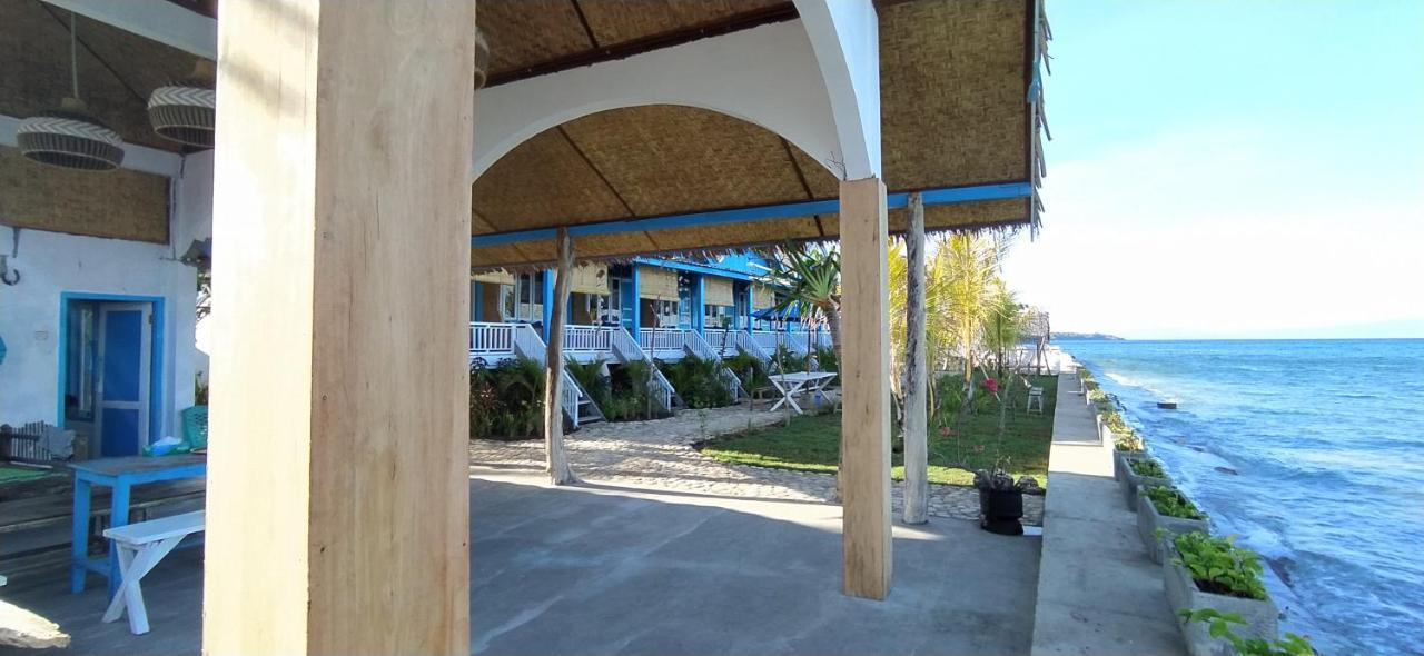 Moyo Island Resort Buitenkant foto