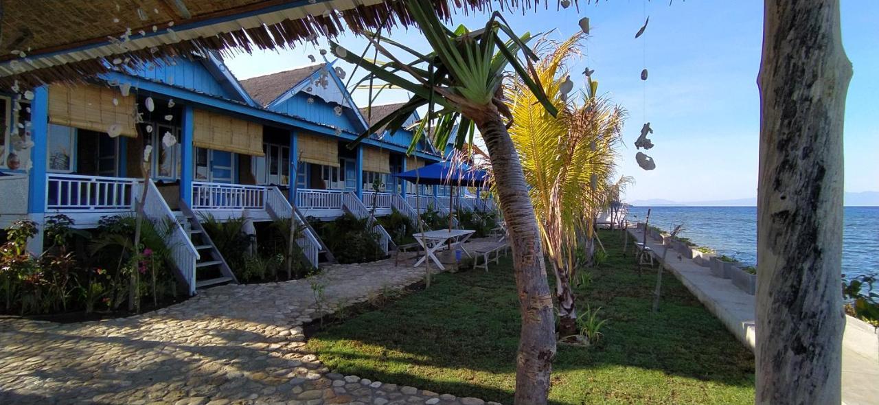Moyo Island Resort Buitenkant foto